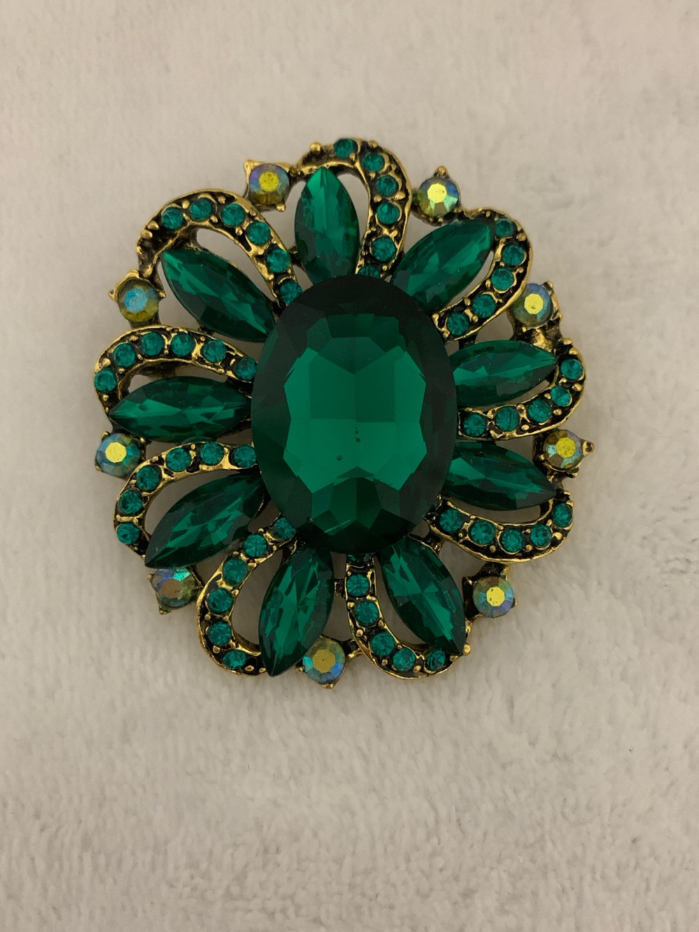 Emerald Green Brooch & Pendant